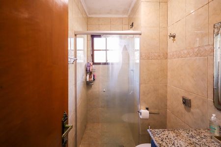 Banheiro Social de casa de condomínio à venda com 3 quartos, 100m² em Jardim Ubirajara, São Paulo