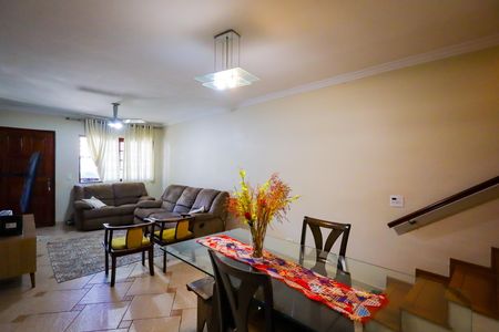 Casa de condomínio à venda com 100m², 3 quartos e 5 vagas Casa de condomínio à venda com 100m², 3 quartos e 5 vagasSala
