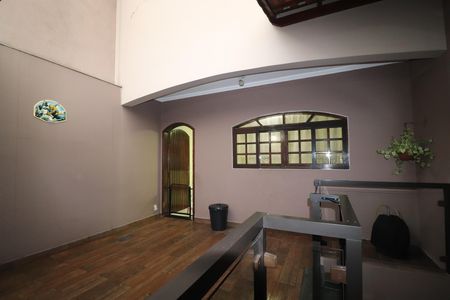 Quintal de casa para alugar com 3 quartos, 293m² em Jardim Santo Alberto, Santo André