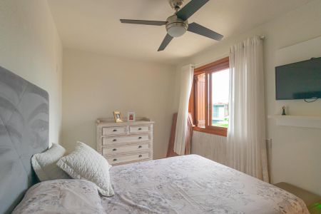 Casa à venda com 2 quartos, 92m² em São José, Canoas