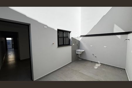 Área de Serviço de casa à venda com 3 quartos, 126m² em Vila Pires, Santo André