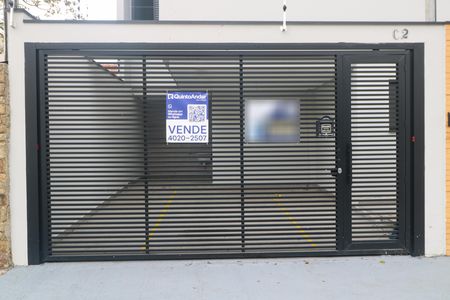 Placa instalada em 25/07/2026 com o código TZWM-330 de casa à venda com 3 quartos, 92m² em Vila Pires, Santo André