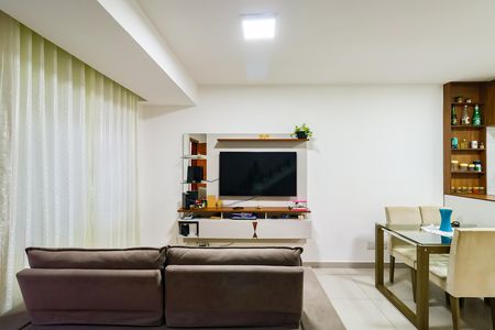 Casa à venda com 125m², 2 quartos e 1 vaga