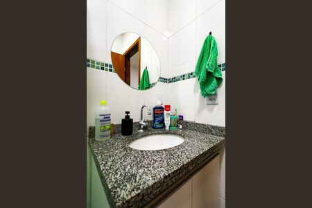 Casa à venda com 125m², 2 quartos e 1 vaga