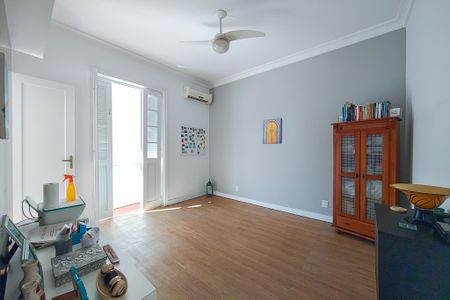Apartamento à venda com 180m², 4 quartos e sem vaga Apartamento à venda com 180m², 4 quartos e sem vagaQuarto 3