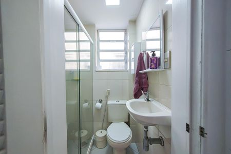Apartamento à venda com 180m², 4 quartos e sem vaga Apartamento à venda com 180m², 4 quartos e sem vagaBanheiro 2