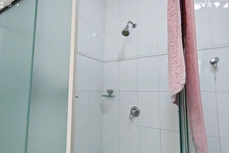 Apartamento à venda com 180m², 4 quartos e sem vaga Apartamento à venda com 180m², 4 quartos e sem vagaBanheiro 1