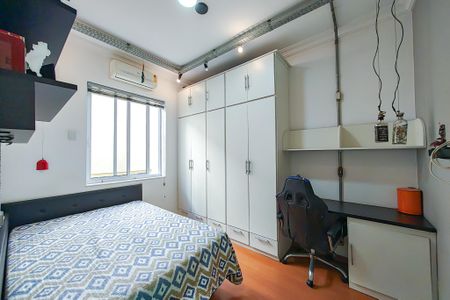 Apartamento à venda com 180m², 4 quartos e sem vaga Apartamento à venda com 180m², 4 quartos e sem vagaQuarto 1