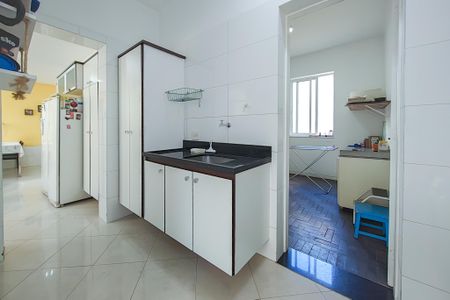 Apartamento à venda com 180m², 4 quartos e sem vaga Apartamento à venda com 180m², 4 quartos e sem vagaÁrea de Serviço