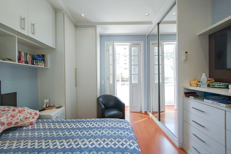 Apartamento à venda com 180m², 4 quartos e sem vaga Apartamento à venda com 180m², 4 quartos e sem vagaQuarto 4