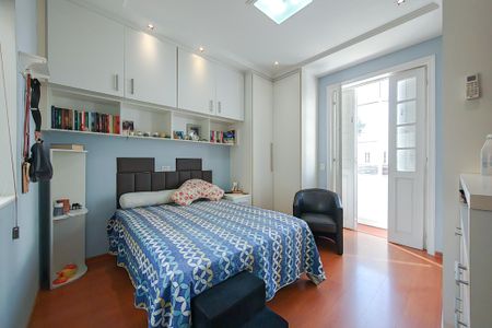 Apartamento à venda com 180m², 4 quartos e sem vaga Apartamento à venda com 180m², 4 quartos e sem vagaQuarto 4