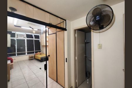Studio para alugar com 25m², 1 quarto e sem vaga Studio para alugar com 25m², 1 quarto e sem vagaStudio