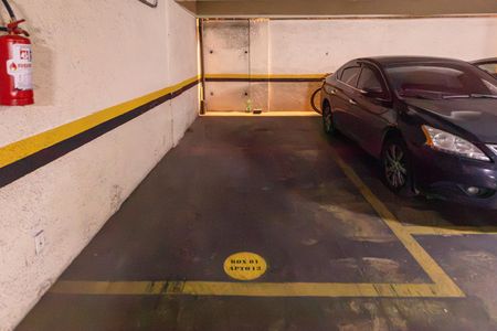 Garagem de apartamento à venda com 3 quartos, 89m² em Conceicao, Campinas