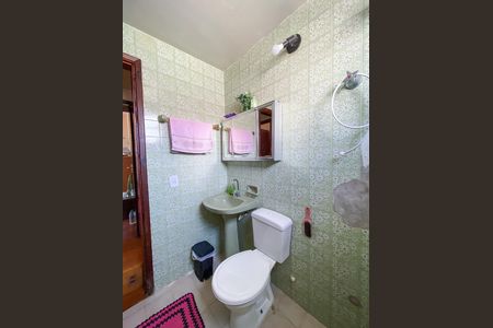 Apartamento para alugar com 55m², 2 quartos e 1 vaga Apartamento para alugar com 55m², 2 quartos e 1 vagaBanheiro social