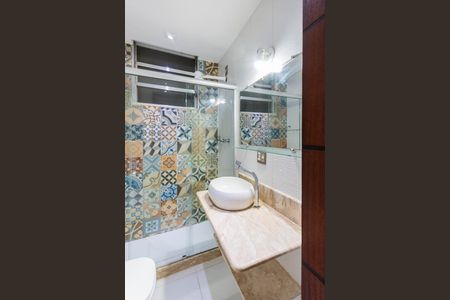 Banheiro de apartamento para alugar com 1 quarto, 42m² em Tijuca, Rio de Janeiro