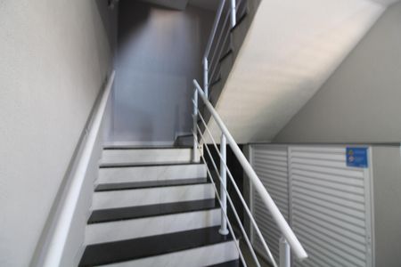 Apartamento para alugar com 40m², 2 quartos e sem vagaescada externa