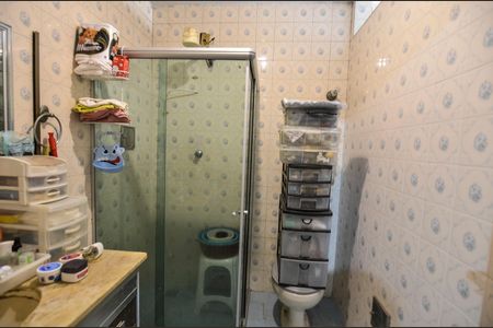 Casa à venda com 296m², 4 quartos e 1 vaga Casa à venda com 296m², 4 quartos e 1 vagaBanheiro 2