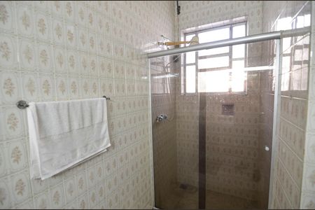 Casa à venda com 296m², 4 quartos e 1 vaga Casa à venda com 296m², 4 quartos e 1 vagaBanheiro 1