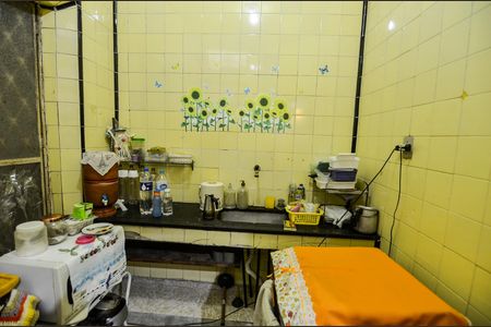 Casa à venda com 296m², 4 quartos e 1 vaga Casa à venda com 296m², 4 quartos e 1 vagaCozinha