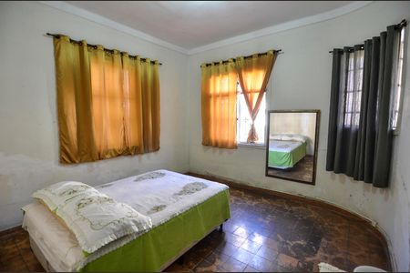 Casa à venda com 296m², 4 quartos e 1 vaga Casa à venda com 296m², 4 quartos e 1 vagaQuarto 1