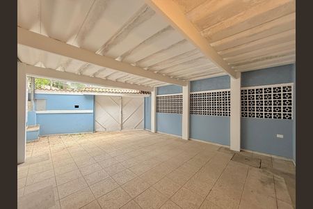 Garagem de casa à venda com 3 quartos, 170m² em Santo Amaro, São Paulo