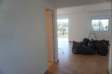 Sala de TV de apartamento à venda com 2 quartos, 144m² em Alphaville, Santana de Parnaíba