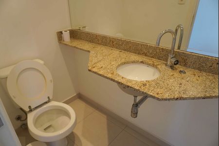 Lavabo de apartamento à venda com 2 quartos, 144m² em Alphaville, Santana de Parnaíba