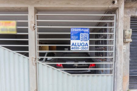 Placa QuintoAndar de casa para alugar com 2 quartos, 100m² em Gilda , São Paulo