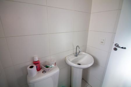 Apartamento para alugar com 58m², 2 quartos e sem vaga Apartamento para alugar com 58m², 2 quartos e sem vagaBanheiro