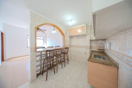 Cozinha de apartamento para alugar com 1 quarto, 40m² em Bela Vista, São Paulo