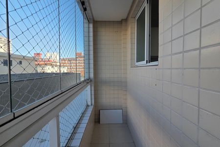 Apartamento para alugar com 69m², 2 quartos e 1 vagaVaranda
