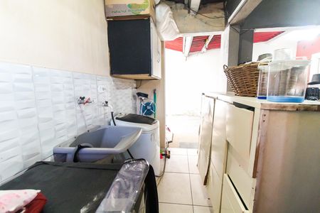 Área de Serviço de casa para alugar com 2 quartos, 120m² em Recanto Verde do Sol, São Paulo