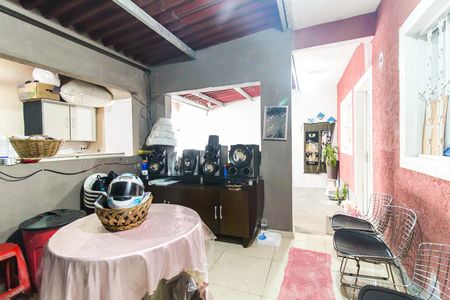 Quintal de casa para alugar com 2 quartos, 120m² em Recanto Verde do Sol, São Paulo
