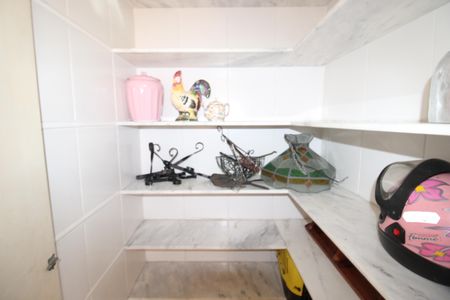 Casa à venda com 160m², 4 quartos e 3 vagasDespensa