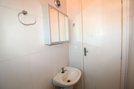 Casa à venda com 160m², 4 quartos e 3 vagasBanheiro 2