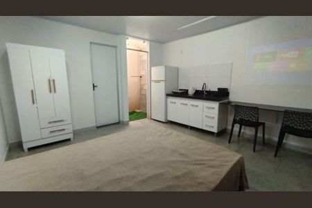 Kitnet/Studio para alugar com 1 quarto, 18m² em Parque das Laranjeiras, Goiânia