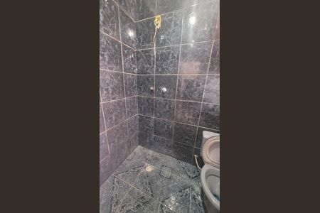 Banheiro de casa para alugar com 1 quarto, 35m² em Jardim Ipanema(zona Leste), São Paulo
