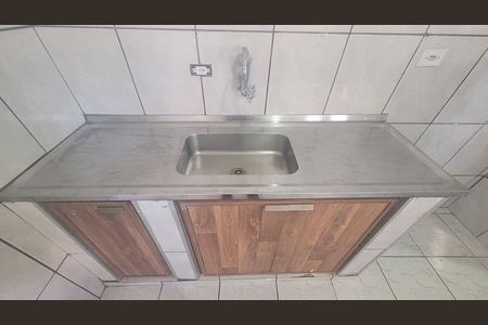 Cozinha de casa para alugar com 1 quarto, 35m² em Jardim Ipanema(zona Leste), São Paulo