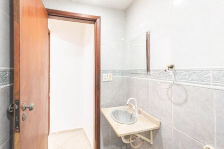 Casa para alugar com 50m², 1 quarto e 1 vagaBanheiro