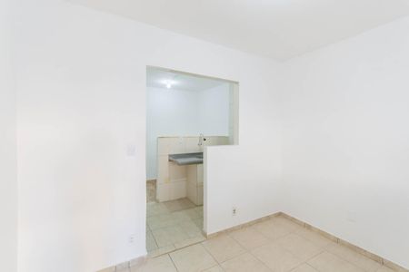 Casa para alugar com 50m², 1 quarto e 1 vagaSala