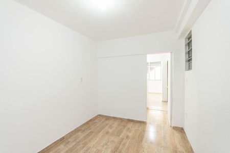 Casa para alugar com 50m², 1 quarto e 1 vagaQuarto