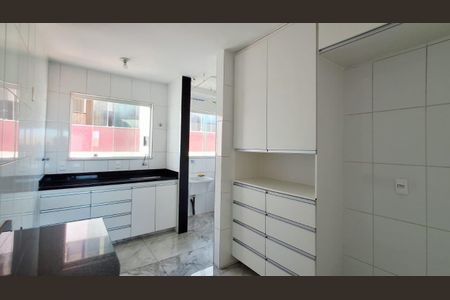 Apartamento à venda com 210m², 4 quartos e 3 vagas Apartamento à venda com 210m², 4 quartos e 3 vagasFoto 04