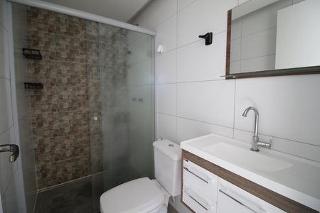 Banheiro de apartamento para alugar com 1 quarto, 63m² em Freguesia (jacarepaguá), Rio de Janeiro