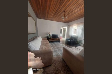Casa à venda com 3 quartos, 250m² em Vila dos Andradas, São Paulo