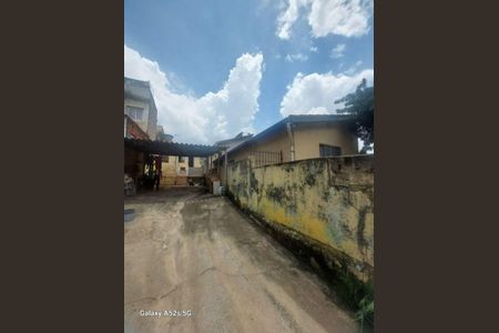 Casa à venda com 3 quartos, 250m² em Vila dos Andradas, São Paulo