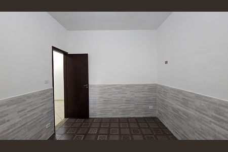 Quarto 2 de casa para alugar com 2 quartos, 90m² em São Benedito, Nova Iguaçu