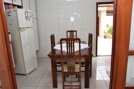cozinha de casa à venda com 3 quartos, 170m² em Jardim Pacaembu, Jundiaí