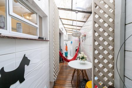 Quintal de apartamento à venda com 1 quarto, 75m² em Cidade Baixa, Porto Alegre