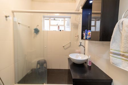 Banheiro de apartamento à venda com 1 quarto, 75m² em Cidade Baixa, Porto Alegre