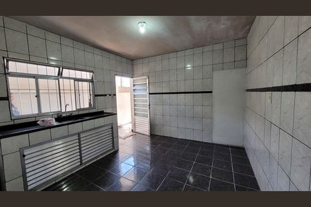 Casa para alugar com 100m², 2 quartos e 1 vaga Casa para alugar com 100m², 2 quartos e 1 vagaCozinha